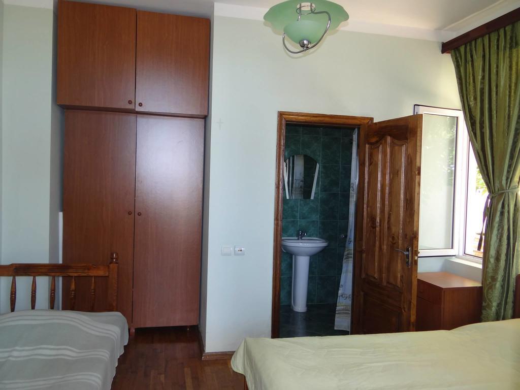 Festina Lente Hotel Kobuleti Exterior foto