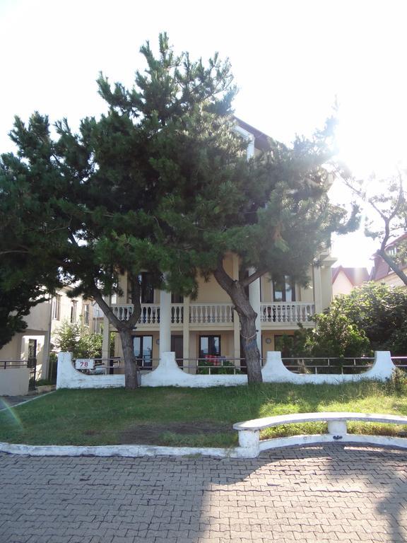 Festina Lente Hotel Kobuleti Exterior foto